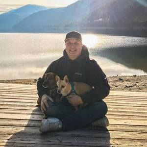 Meet your Posher, Thad